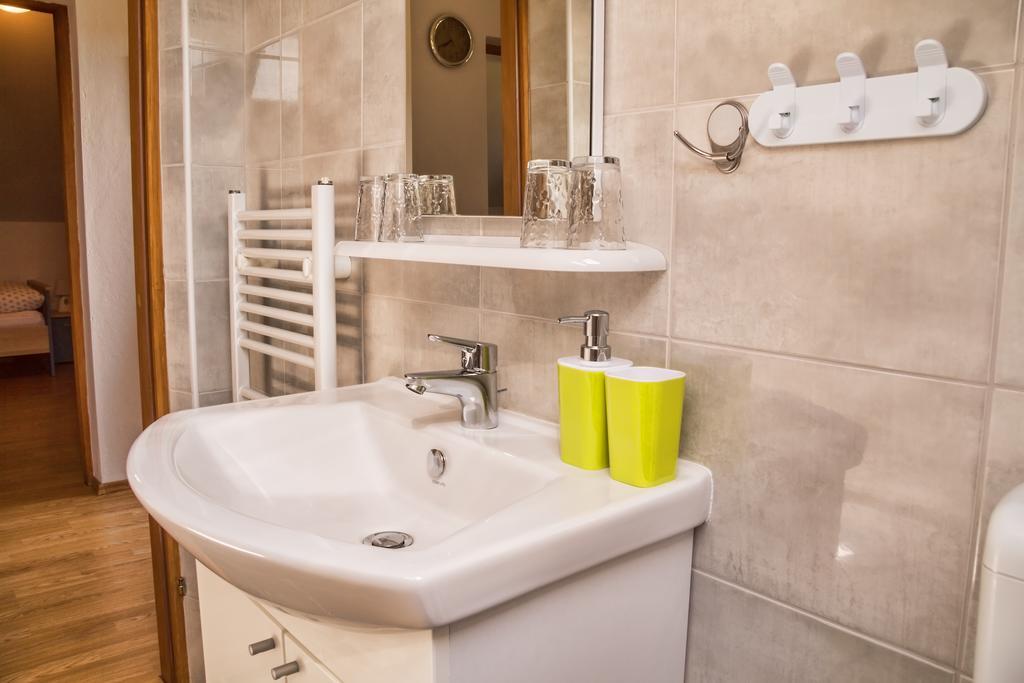 Apartment Silvia Szluin Szoba fotó