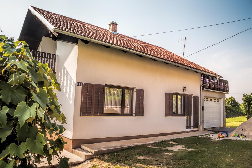 Apartment Silvia Szluin Szoba fotó