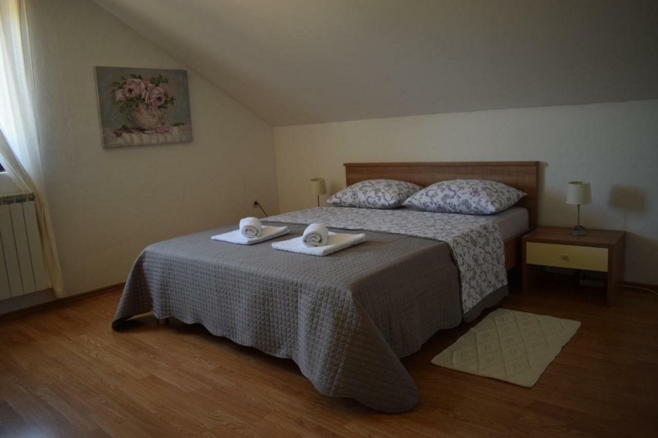 Apartment Silvia Szluin Kültér fotó