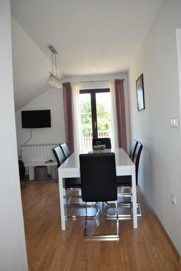 Apartment Silvia Szluin Kültér fotó